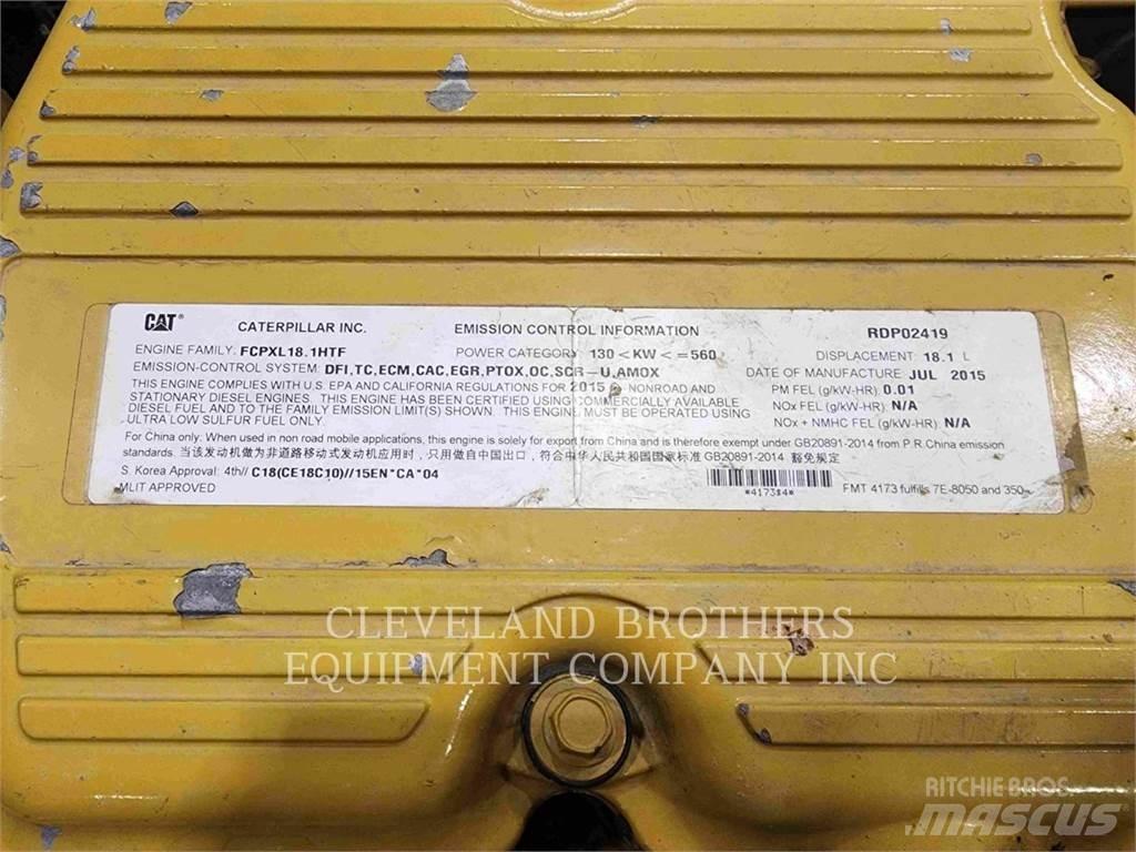CAT 745C Water tankwagens