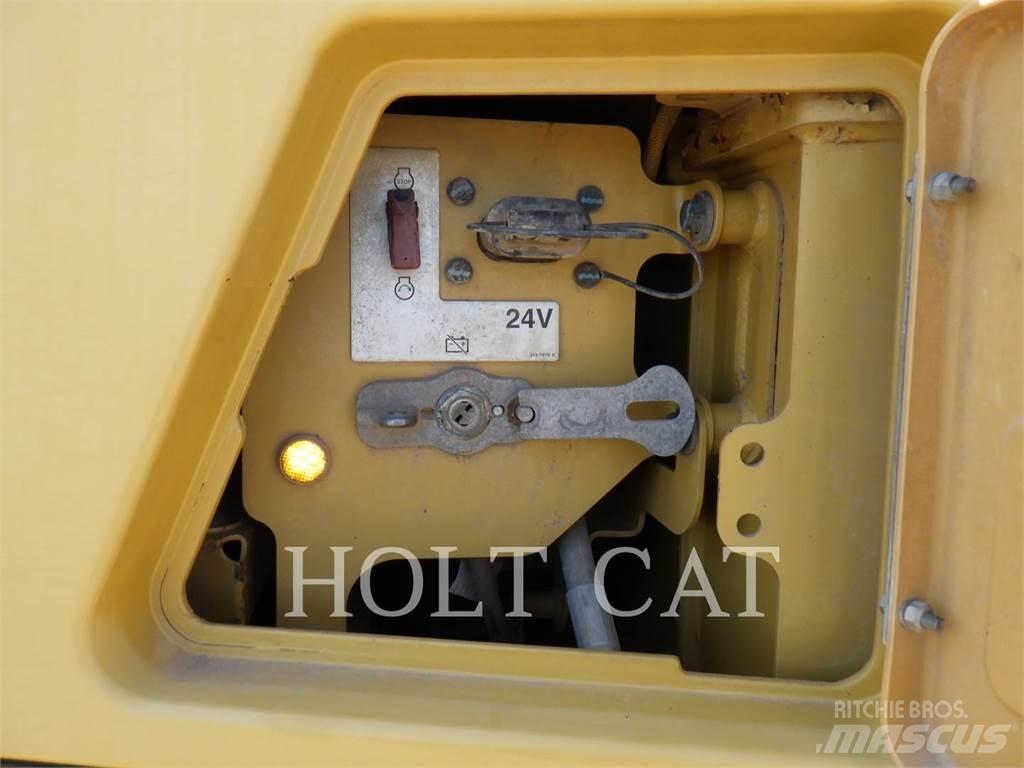 CAT 745C Knik dumptrucks