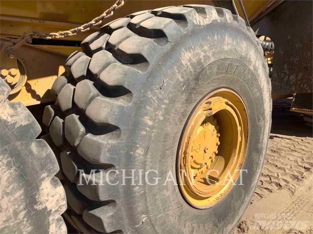 CAT 745C T Knik dumptrucks