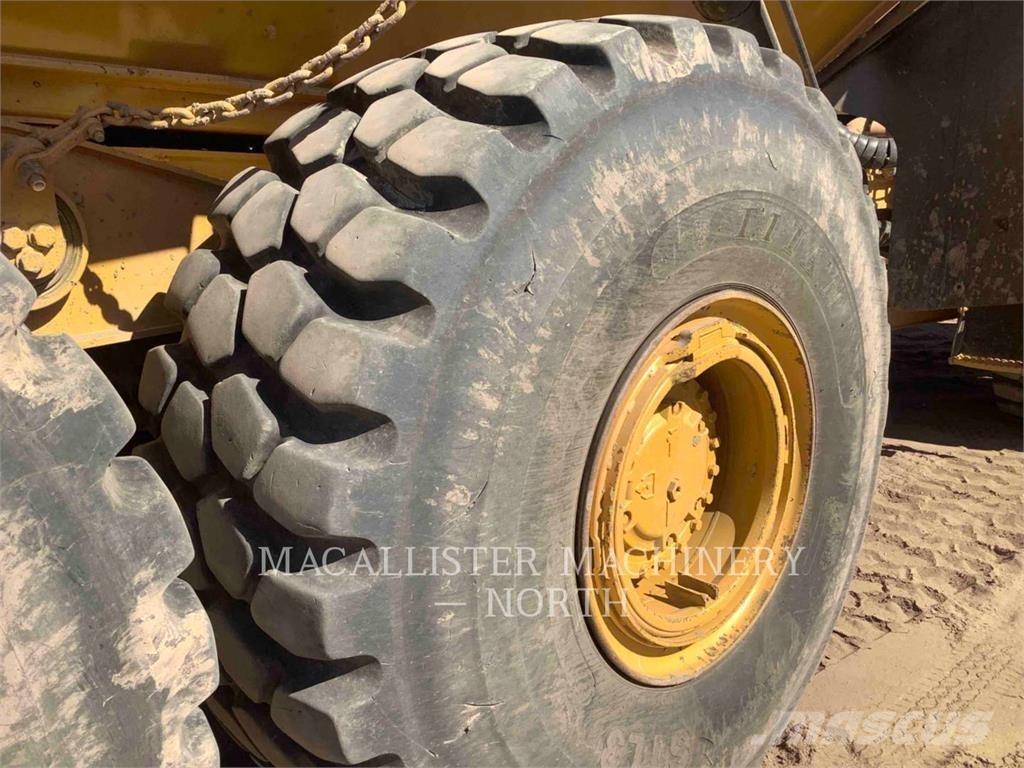 CAT 745C T Knik dumptrucks