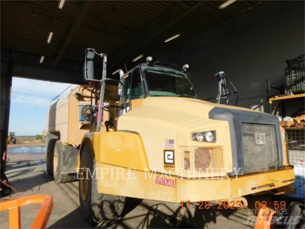 CAT 745C WT Water tankwagens