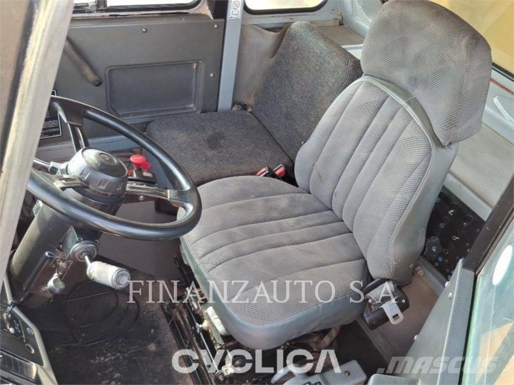 CAT 773E Knik dumptrucks