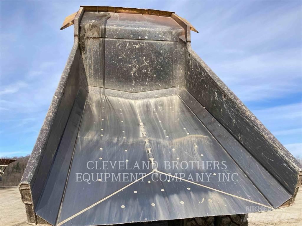 CAT 773F Knik dumptrucks
