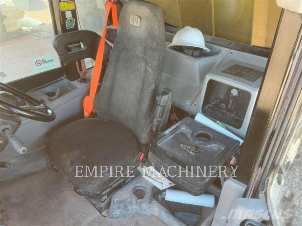 CAT 773F Knik dumptrucks