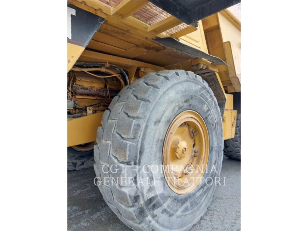 CAT 775B Knik dumptrucks