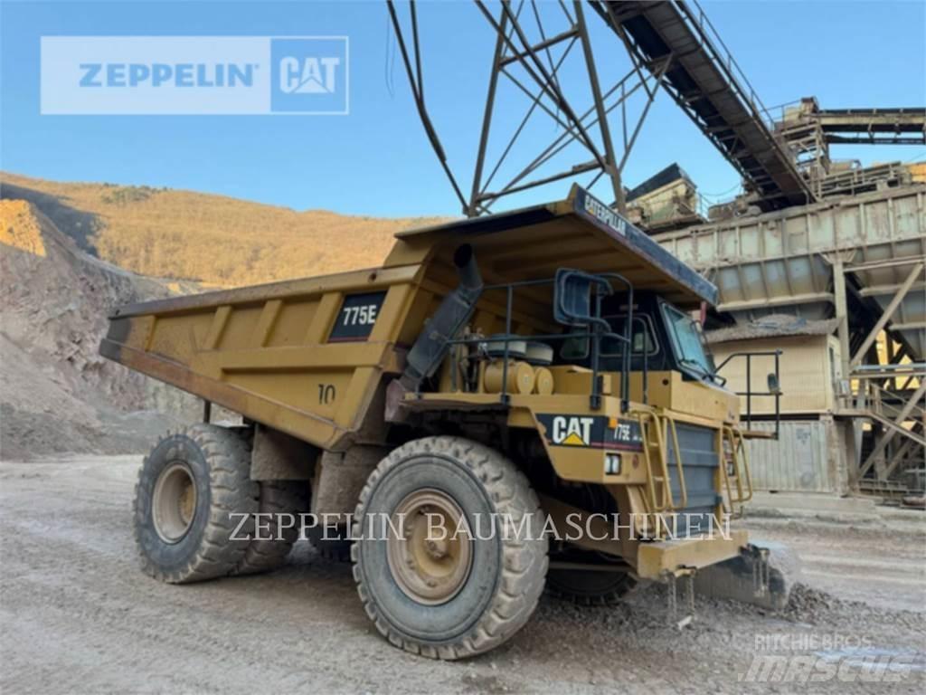 CAT 775E Knik dumptrucks