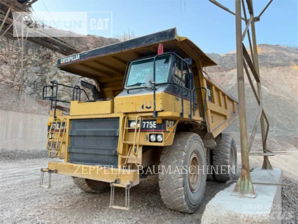 CAT 775E Knik dumptrucks