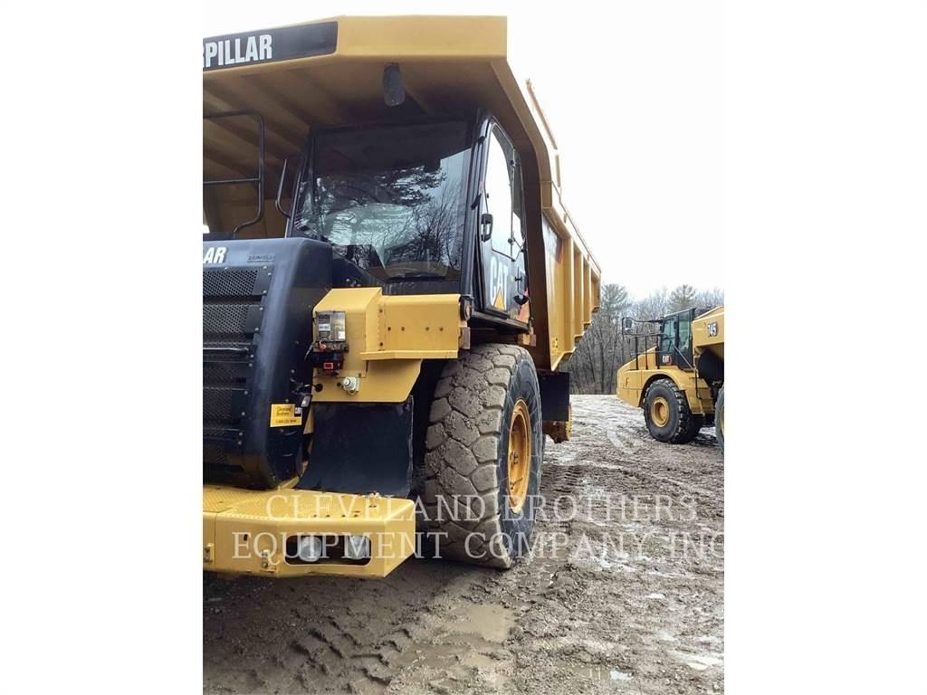 CAT 775F Knik dumptrucks