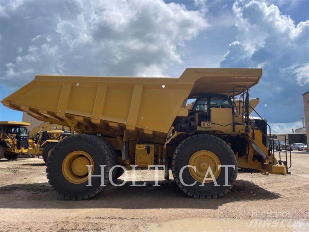 CAT 775G Knik dumptrucks