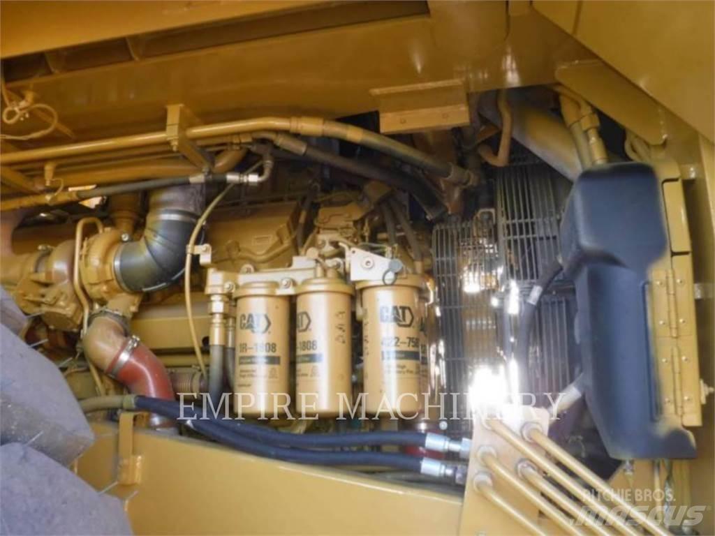 CAT 775G Knik dumptrucks