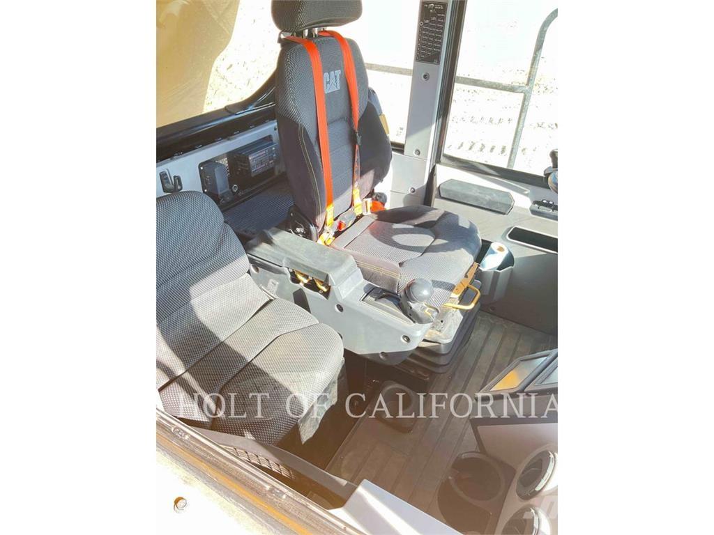 CAT 775G Knik dumptrucks