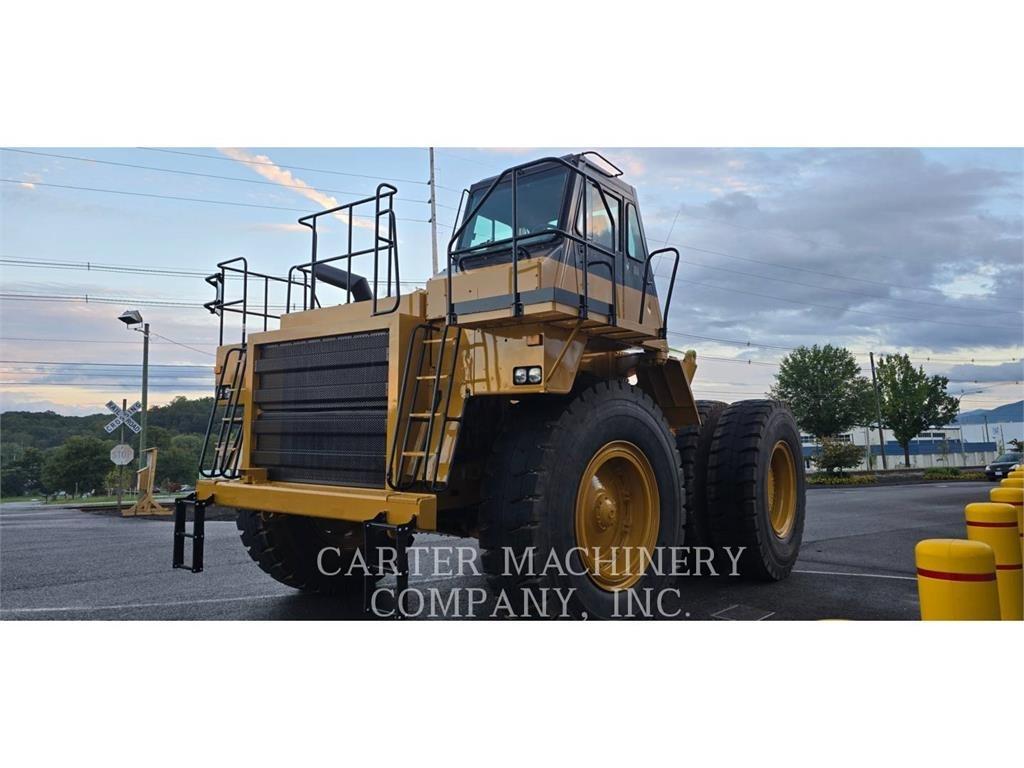 CAT 777 D Knik dumptrucks