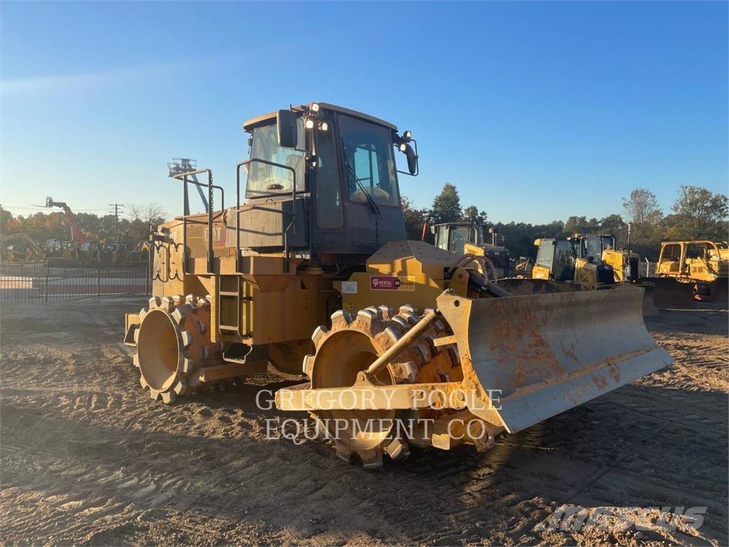 CAT 815-11 Grondverdichtingsmachines