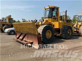 CAT 824C Wielladers