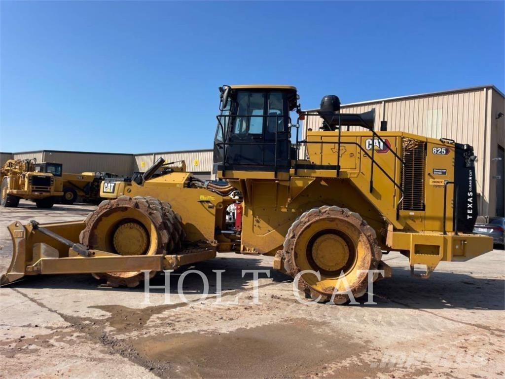 CAT 825 Grondverdichtingsmachines