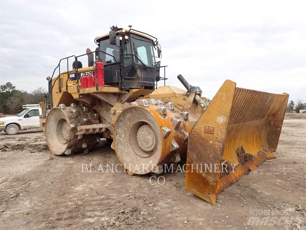 CAT 826K Grondverdichtingsmachines