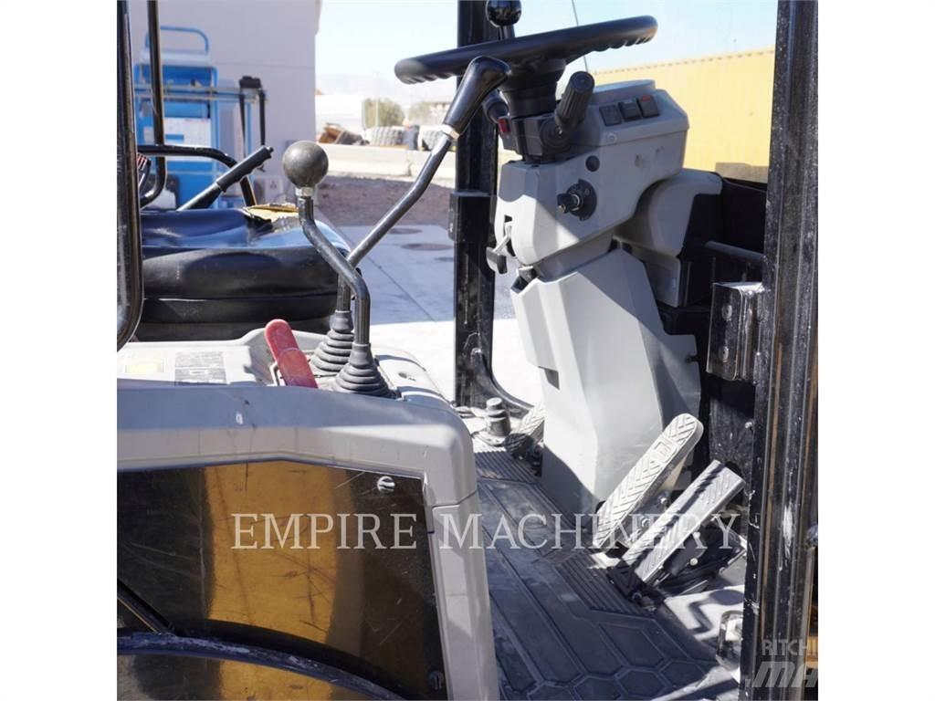 CAT 903 Wielladers