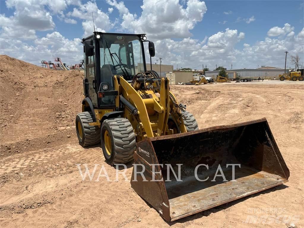CAT 903D Wielladers