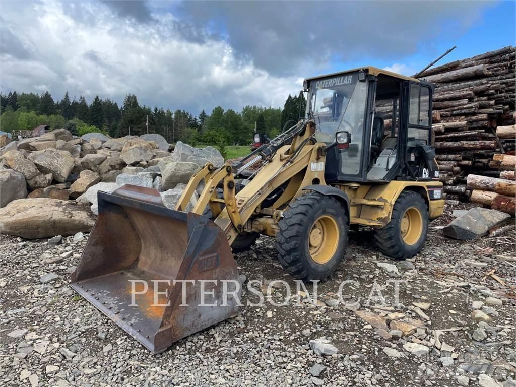 CAT 906 Wielladers