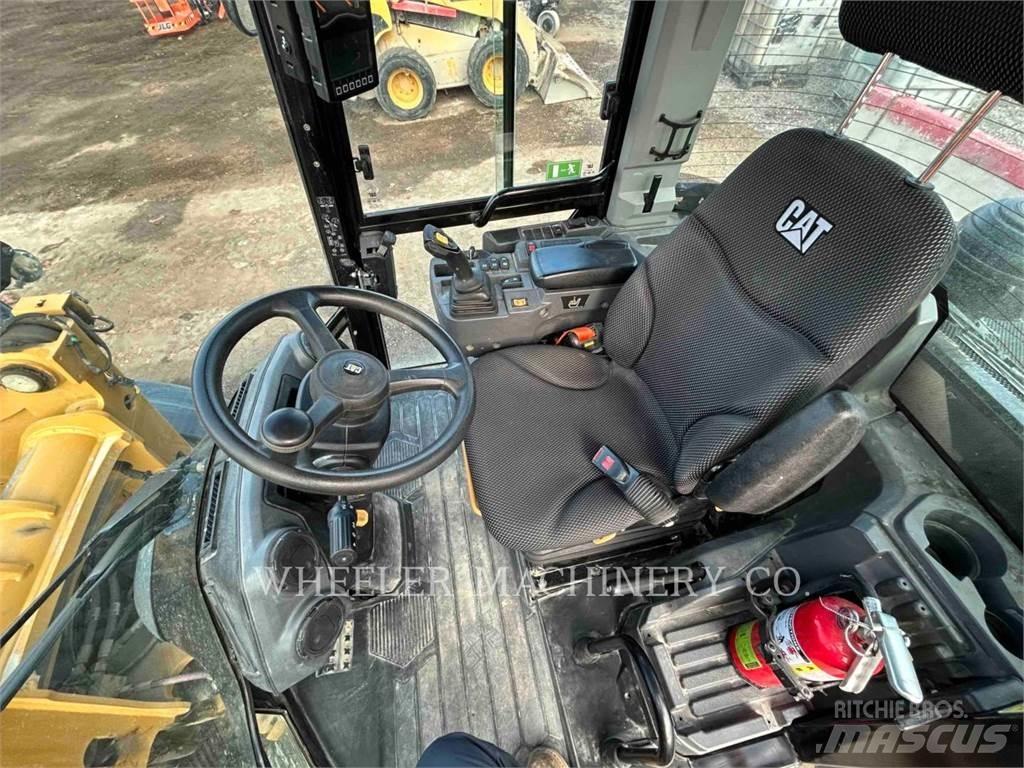 CAT 906 Wielladers