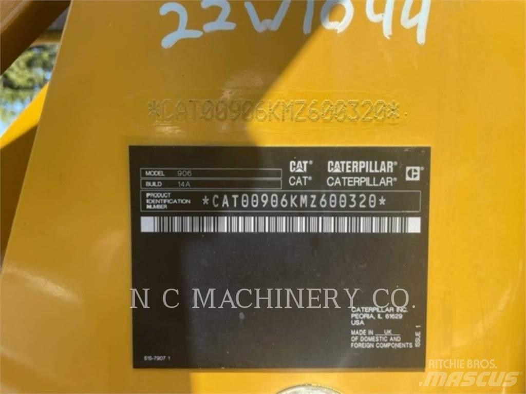 CAT 906 Wielladers