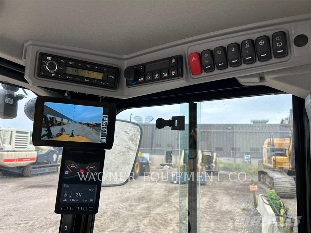 CAT 906 Wielladers