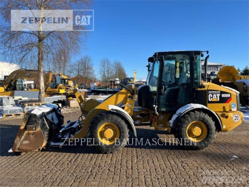 CAT 906M Wielladers