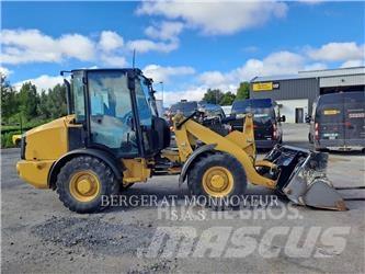 CAT 906M Wielladers