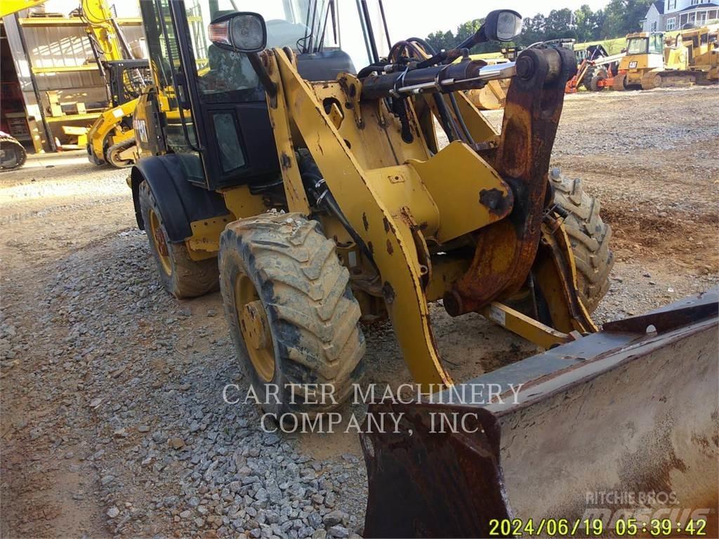 CAT 906M Wielladers
