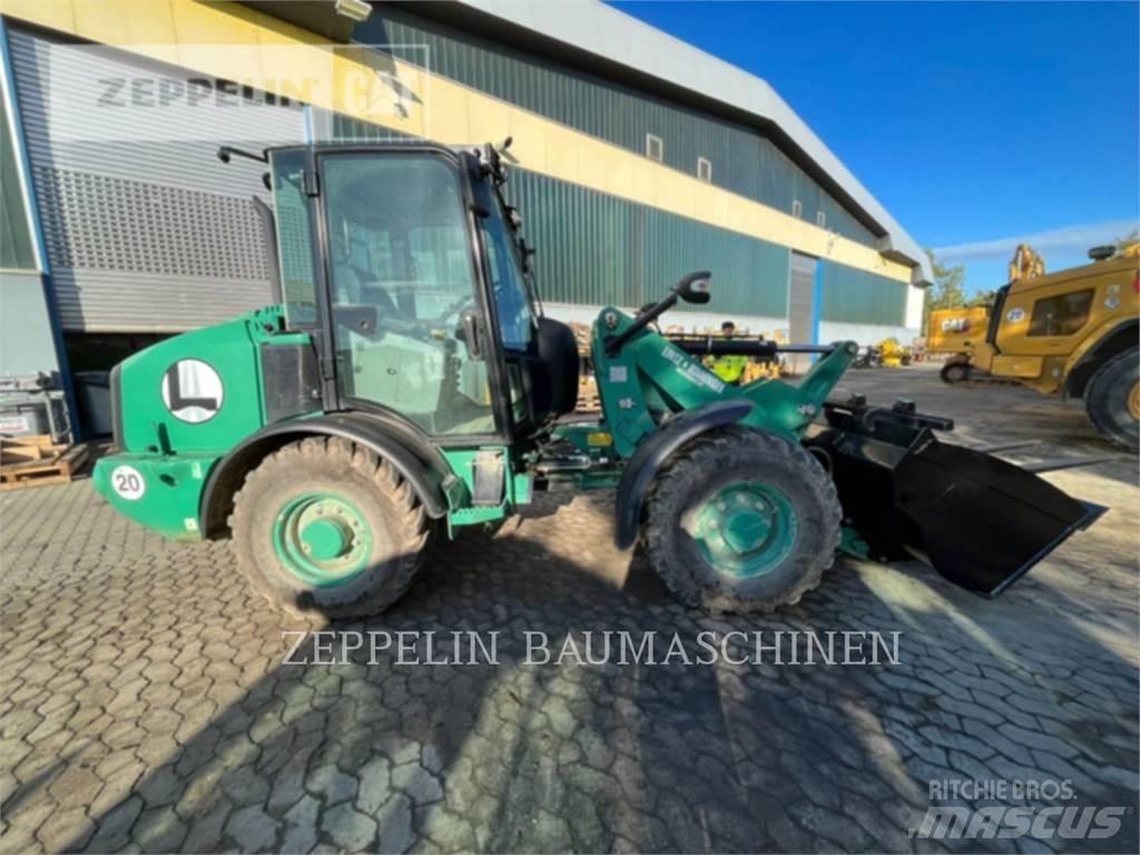 CAT 906M Wielladers