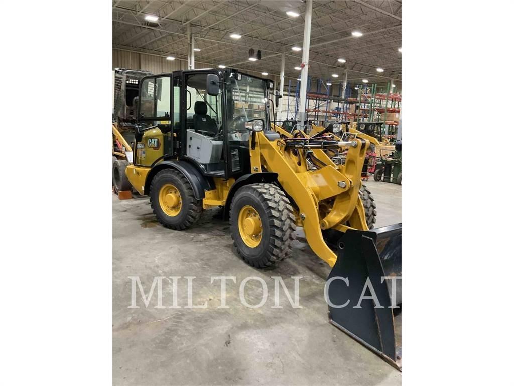 CAT 906M Wielladers