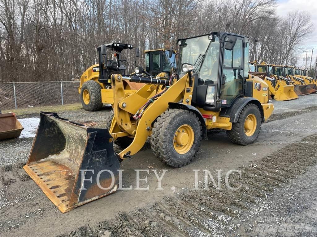 CAT 906M Wielladers