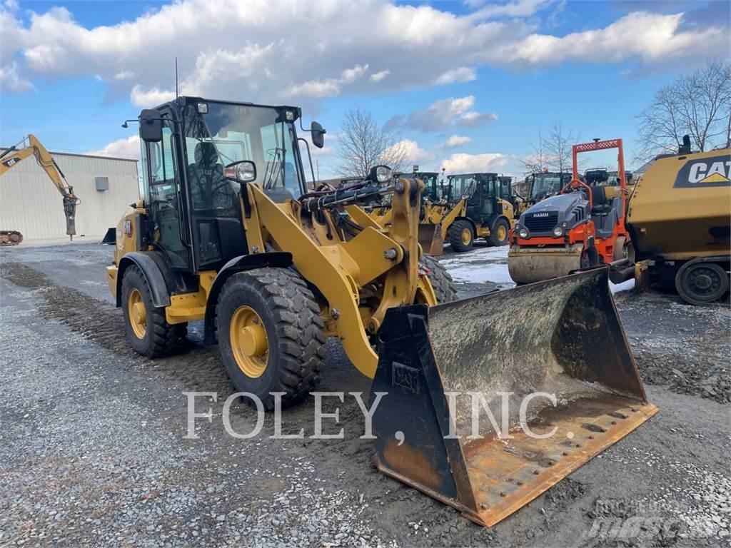 CAT 906M Wielladers