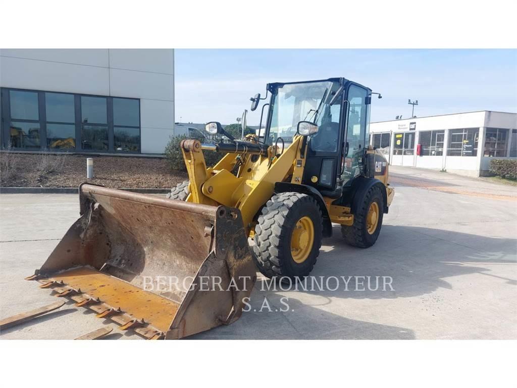 CAT 906M Wielladers