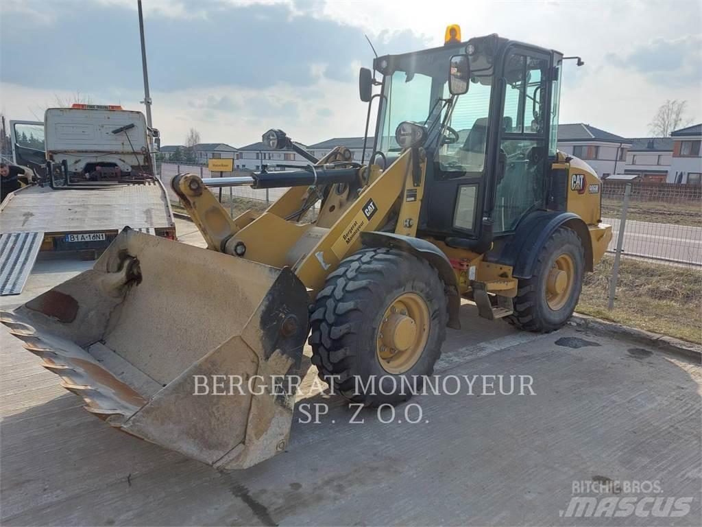 CAT 906M Wielladers