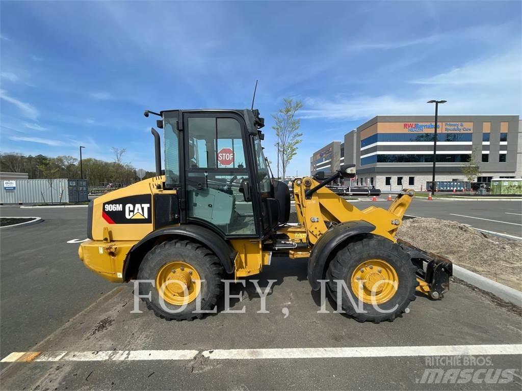 CAT 906M Wielladers