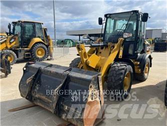 CAT 907M Wielladers