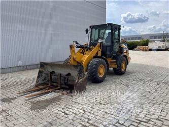 CAT 907M Wielladers