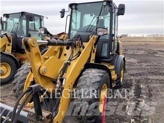 CAT 907M Wielladers
