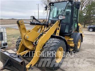 CAT 907M Wielladers