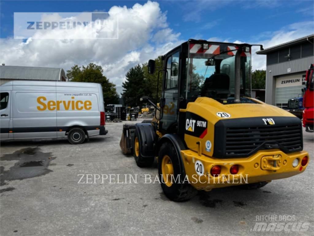 CAT 907M Wielladers