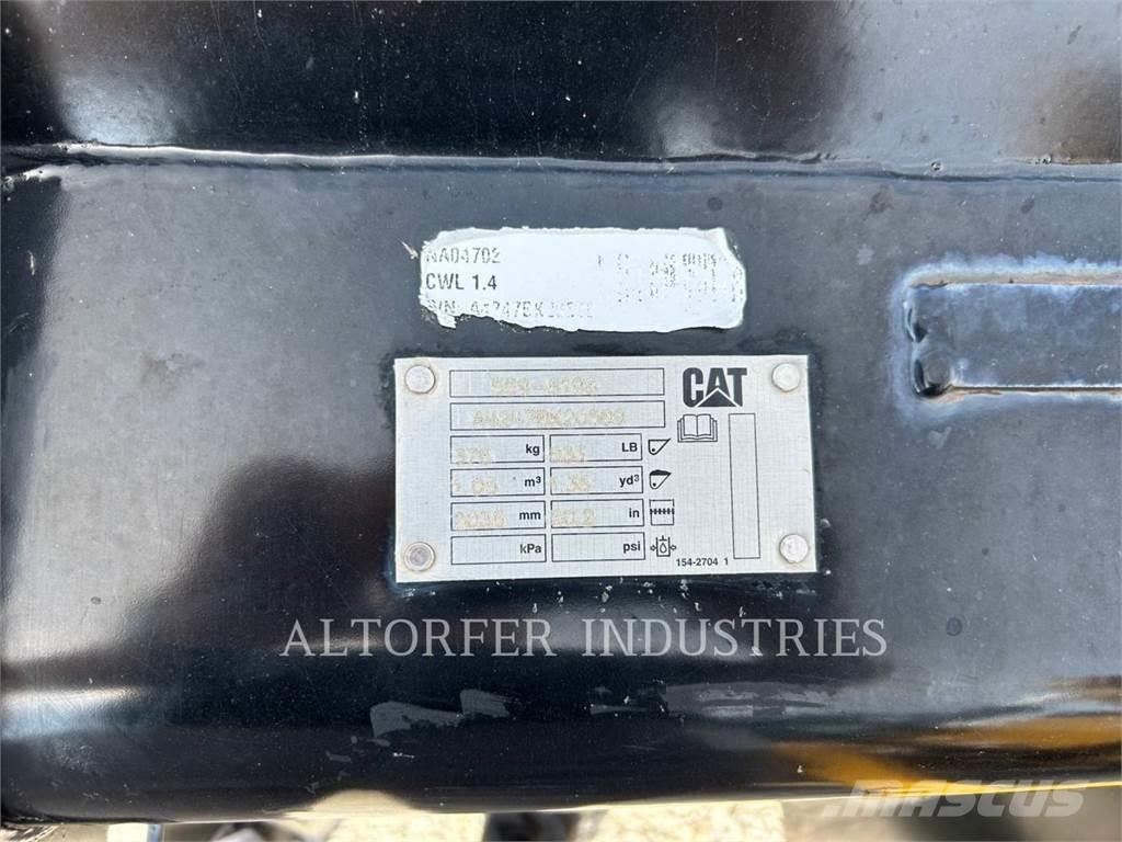 CAT 908-14 Wielladers