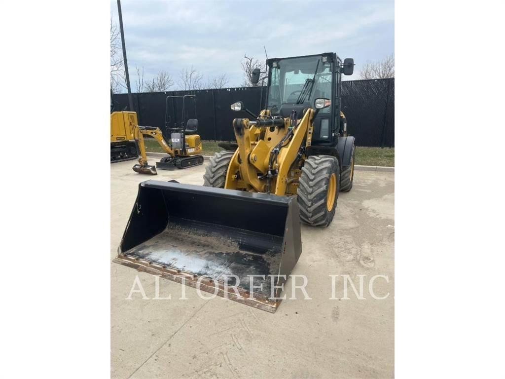 CAT 908M Miniladers