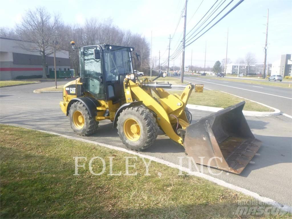 CAT 908M Wielladers