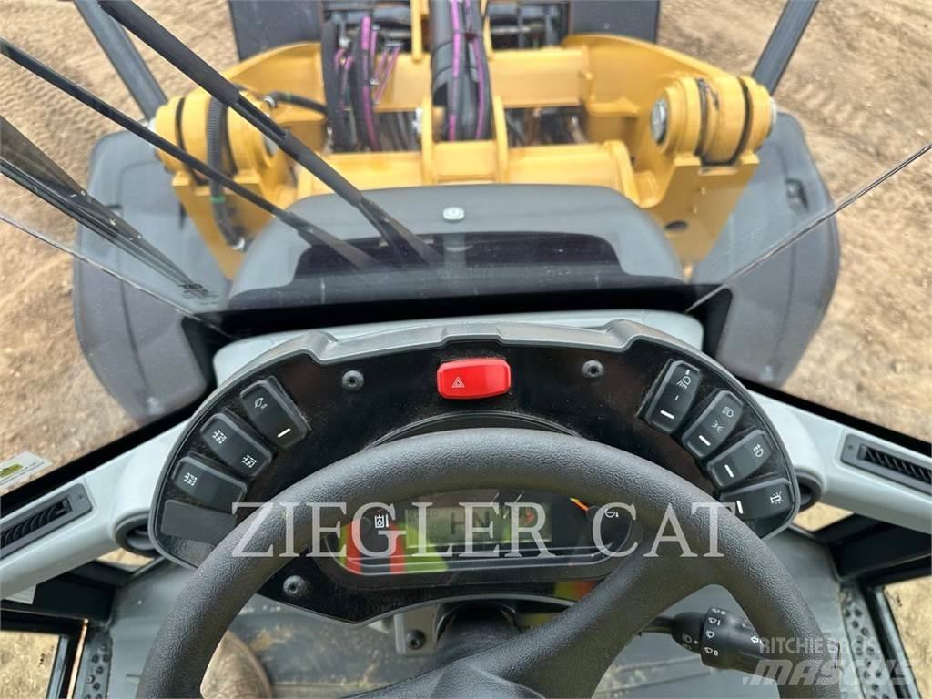 CAT 908M Wielladers