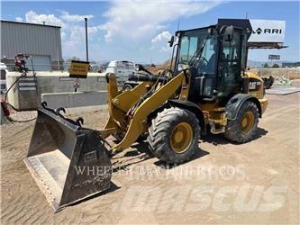CAT 908M Wielladers