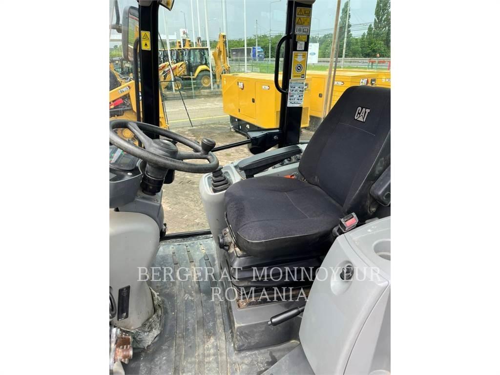 CAT 908M Wielladers
