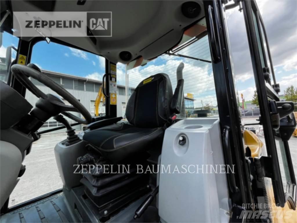 CAT 908M Wielladers