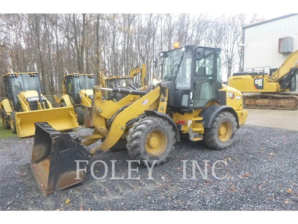CAT 908M Wielladers