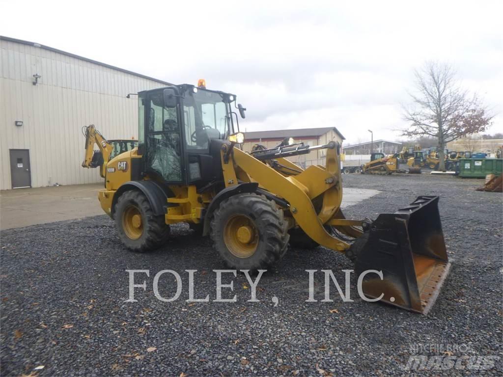 CAT 908M Wielladers